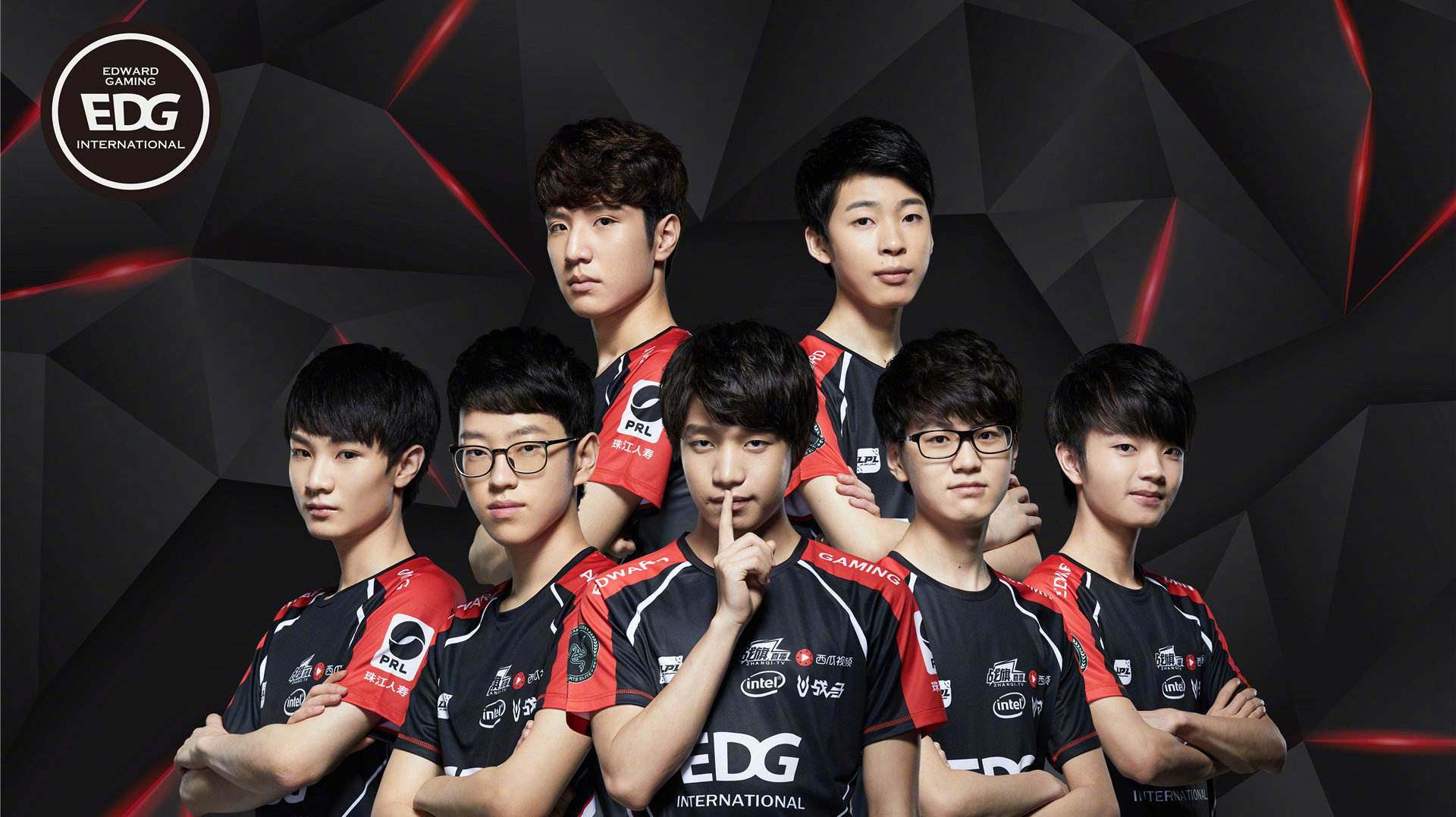 她在赛后也 她在赛后也